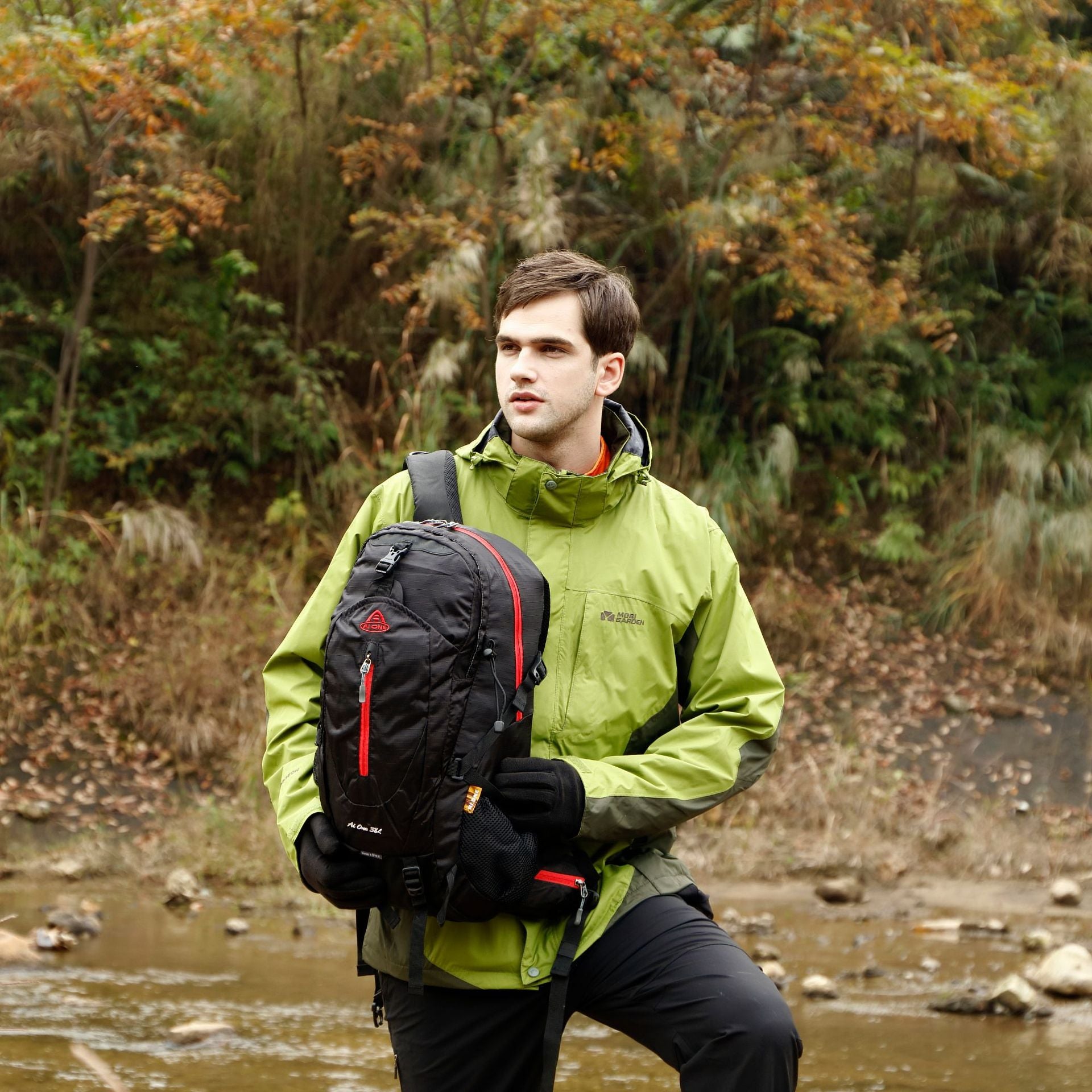 Nylon Outdoor Sports Mountaineering Hiking Travel Backpack