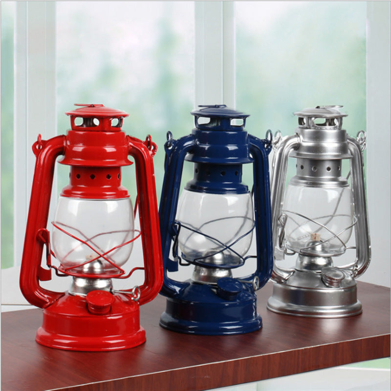 Retro Iron Kerosene-Style Portable Camping Lantern For Tent Use