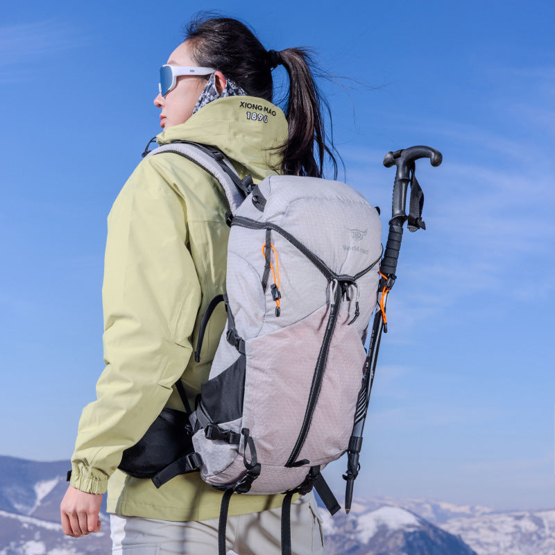 Large Capacity Lightweight Multifunctional Outdoor Travel Hiking Backpack